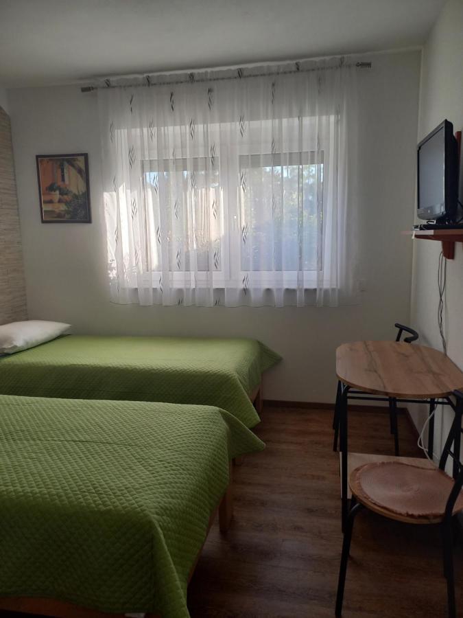 Apartma Majda Sezana Exterior photo