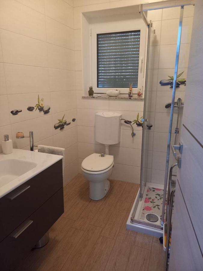 Apartma Majda Sezana Exterior photo